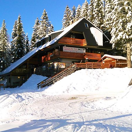 Accommodation And Restaurant Tia Cerklje na Gorenjskem Exteriér fotografie